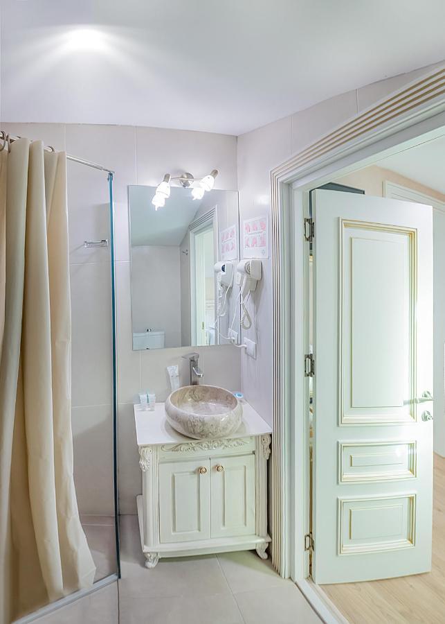 Vintage Hotel Tbilisi Eksteriør billede